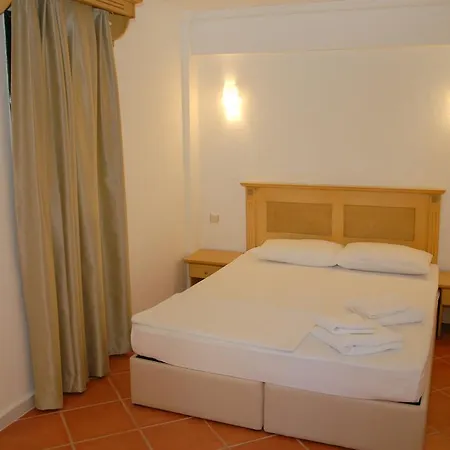 Hotel Sunshine 3*